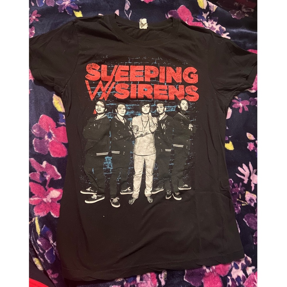 Sleeping With Sirens Graphic Tee